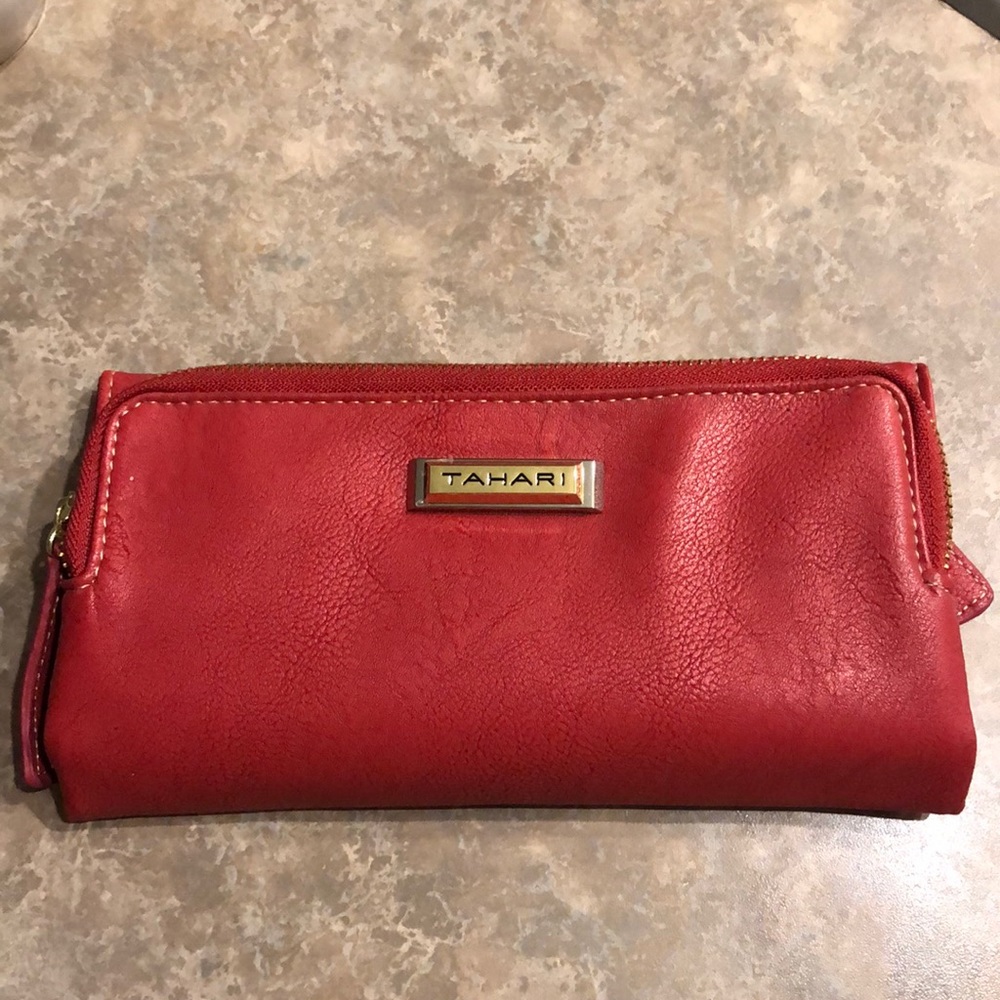 Red Tahari Wallet with large compartment